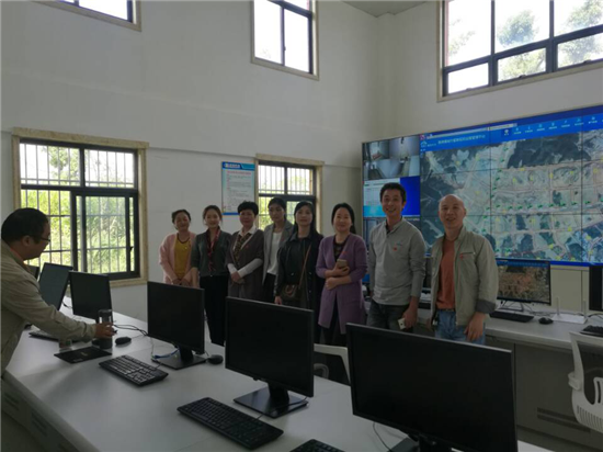 城開投公司開展十月“主題黨日”活動——豐富黨課內(nèi)容,激發(fā)黨員動力