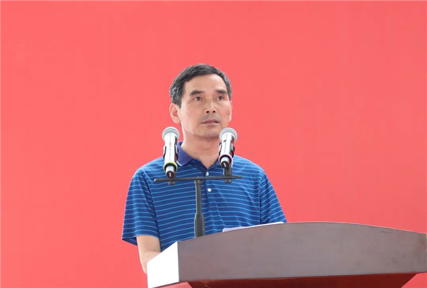 決戰三十天收官 昌南新區、城投集團舉行透光陶瓷項目誓師大會