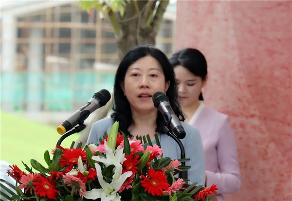 中國美術學院景德鎮藝創中心啟幕展暨揭牌儀式舉行——金一斌吳雋出席并共同揭牌